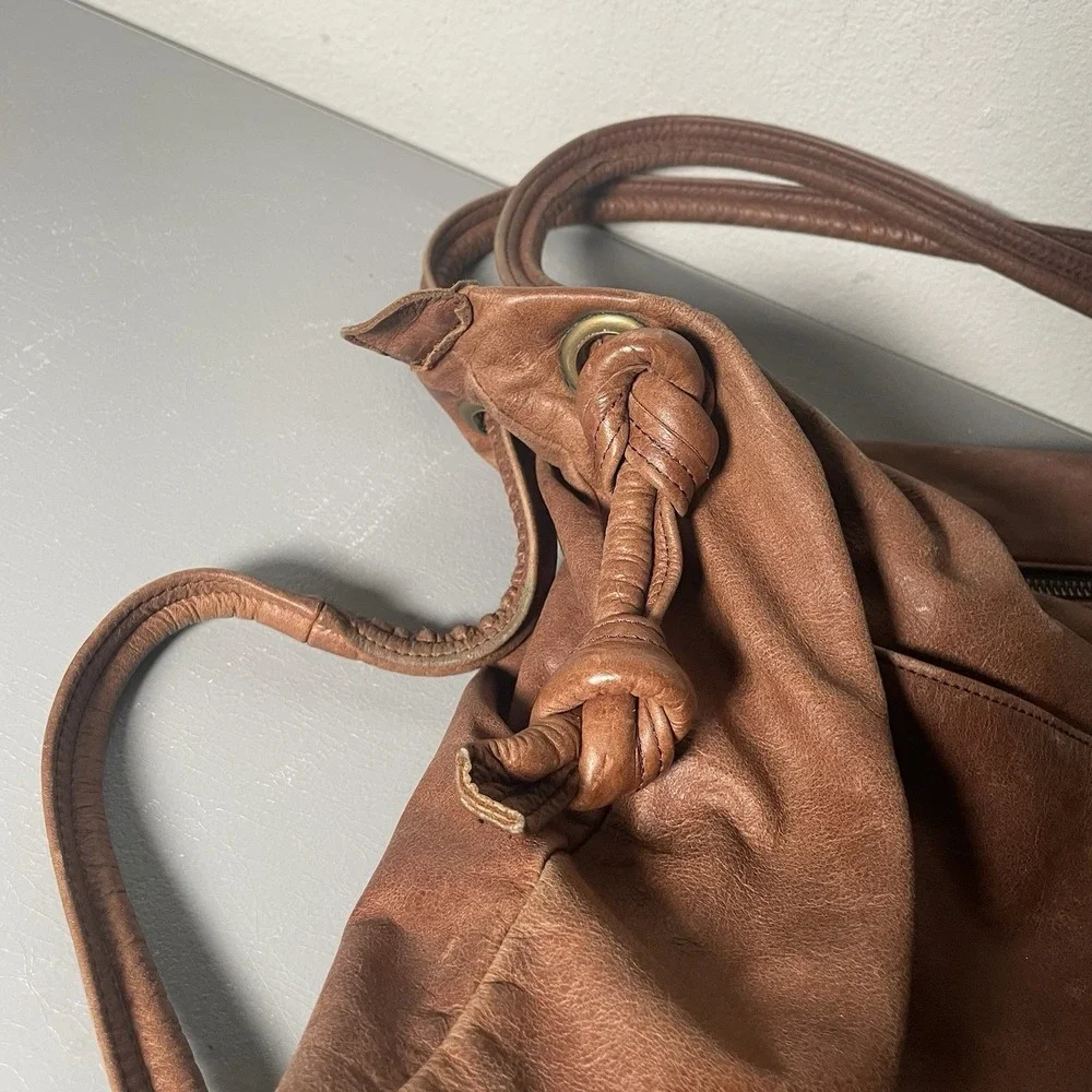 Genuine Cowhide‎ Leather Bag Handcrafted in Argentina